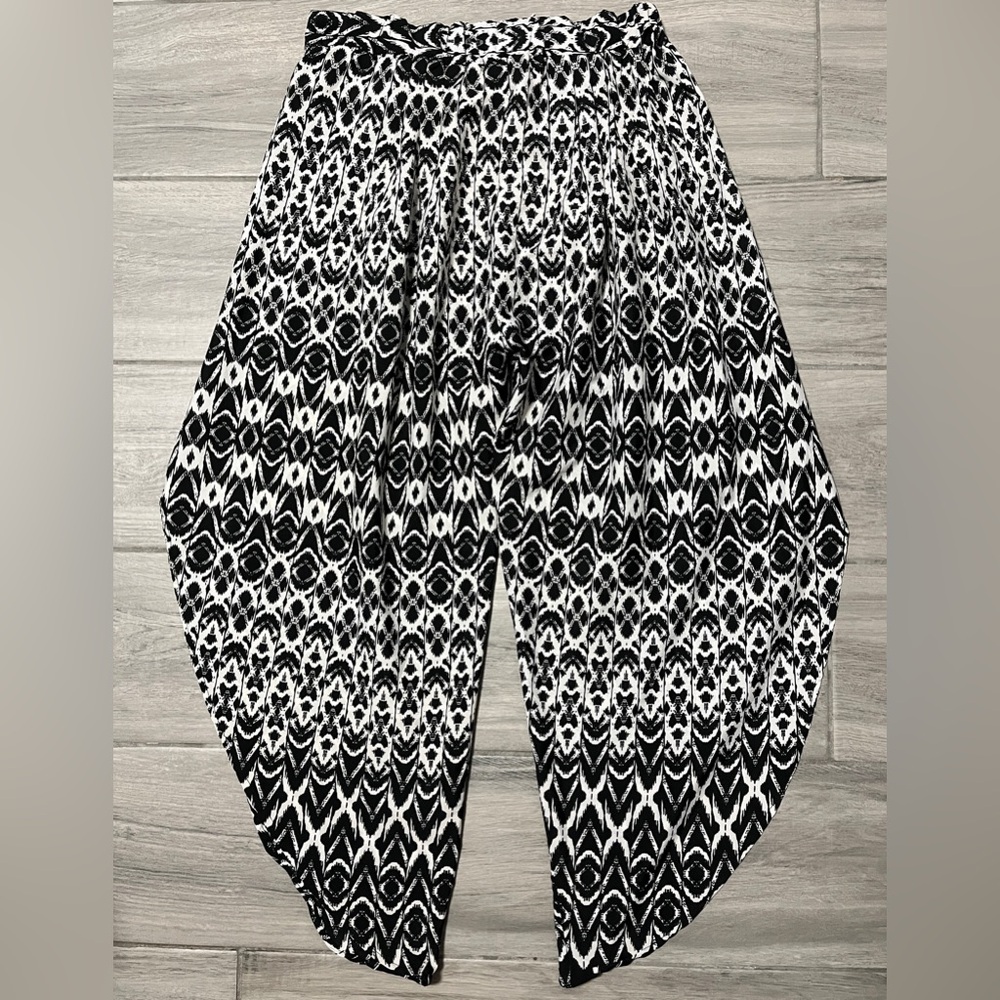 CLK Women’s Indian Harem Palazzo Wide Open Leg Black/White Printed Pants,sz M